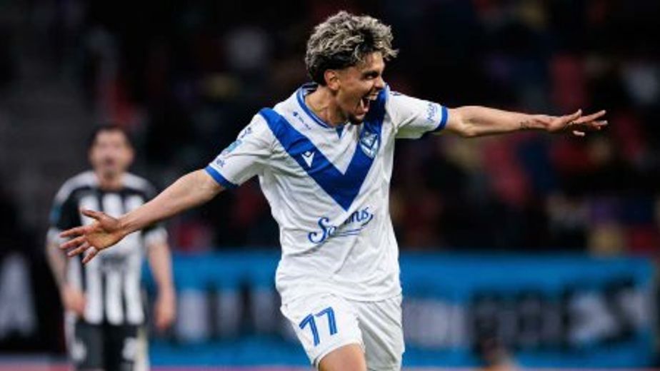En Talleres le costaba convertir; hizo uno de chilena, hat-trick y es goleador del Clausura