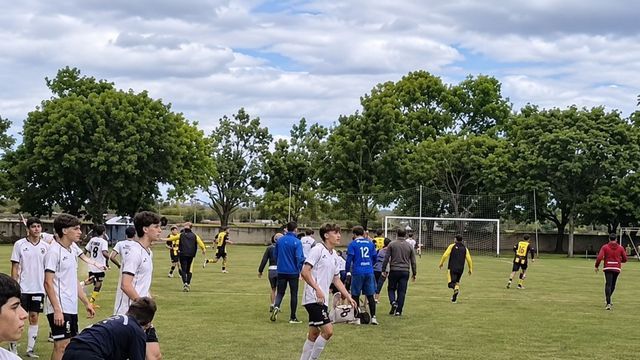 Ataque a adolescentes en un partido de fútbol en Córdoba.