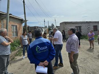 El presidente de Agua Potable de Jujuy recorrió el asentamiento “4 de Agosto”