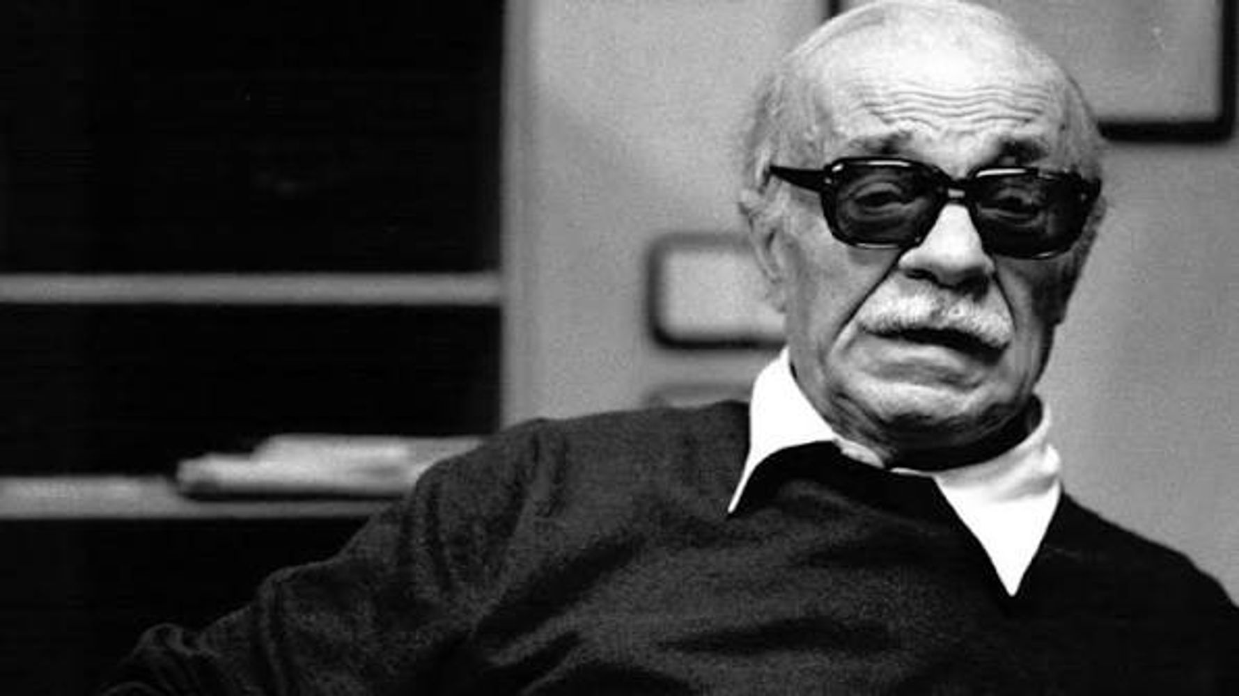 La conmovedora frase de Ernesto Sabato, escritor argentino: "Todas las editoriales me rechazaron 'El Túnel'. La primera edición me la pagó mi abogado. Y los mismos que me rechazaron después se disputaban mi libro con uñas y dientes"