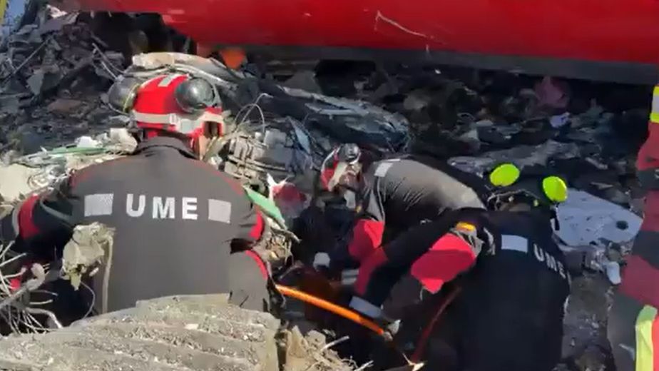 El crudo relato de un argentino que sobrevivió al accidente de trenes en España: "Pensé que me moría"