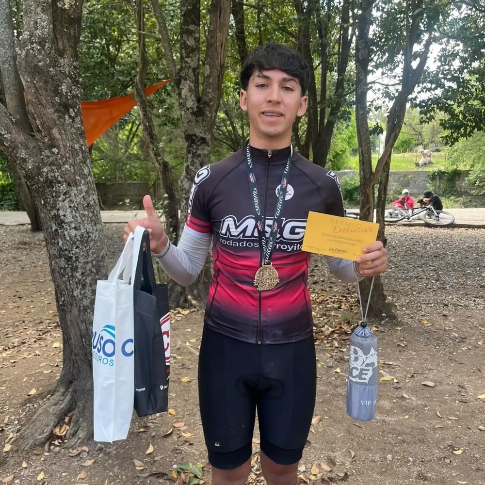 Francisco Romero se quedó con el primer puesto de La Falda Bike Race