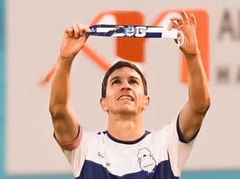 En el día en que Maradona cumpliría años, el homenaje del capitán de la revelación del torneo