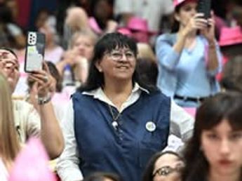 Octubre Rosa cerró con más de 2.400 mujeres en Central Córdoba