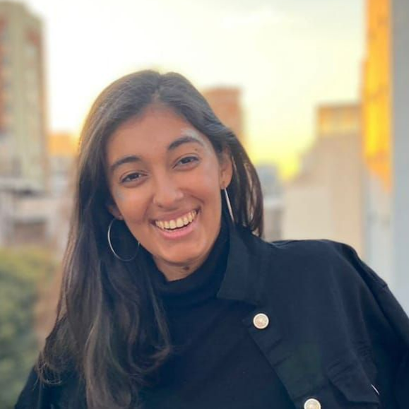 Constanza Almirón