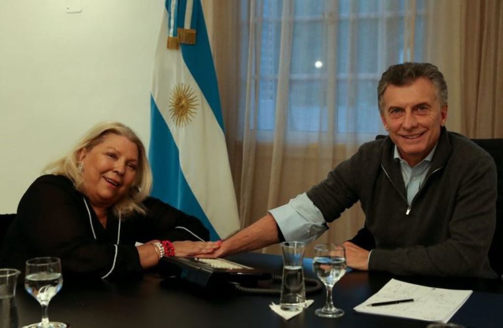 Lilita Carrió y Mauricio Macri, referentes de Cambiemos (Web)