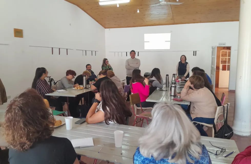Gonzales Chaves: se llevó a cabo el primer encuentro de Mujeres Rurales