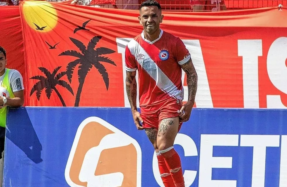 Gabriel Carabajal, surtido en Talleres, pasó al Santos de Brasil.