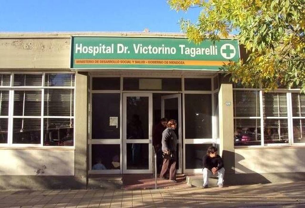 Hospital "Victorino Tagarelli", Eugenio Bustos, San Carlos.