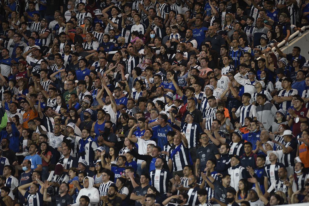 Talleres perdió frente a River en el estadio kempes de Córdoba. Foto: Facundo Luque