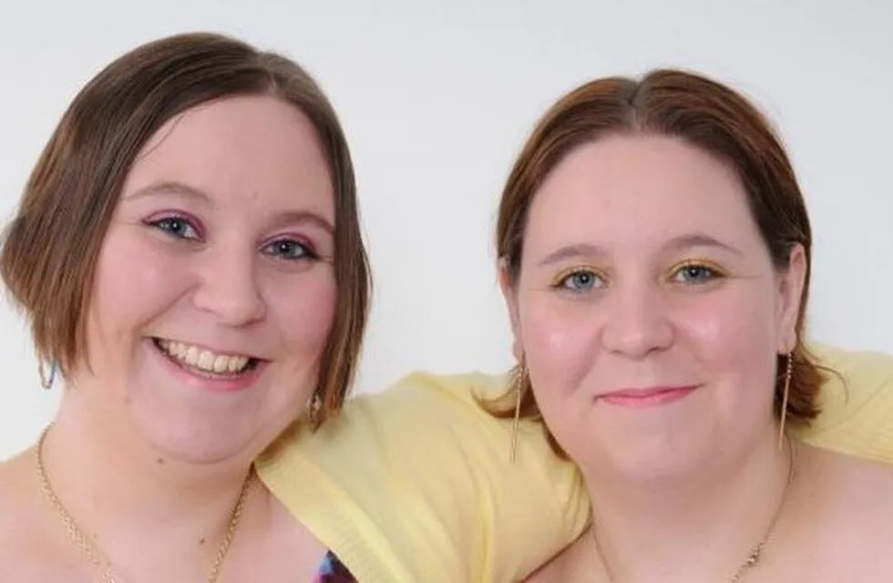 Katy y Emma eran hermanas gemelas y ambas fallecieron por coronavirus.
