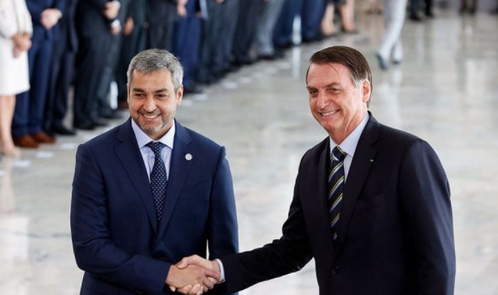Mario Abdo Benítez, presidente de Paraguay, y Jair Bolsonaro, su par de Brasil. (portaldacidade)