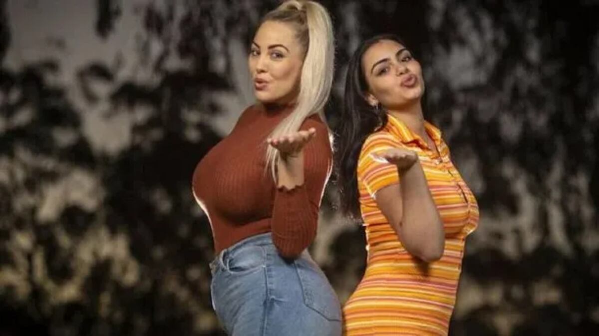 Una madre y su hija de 18 años trabajan juntas en OnlyFans y les