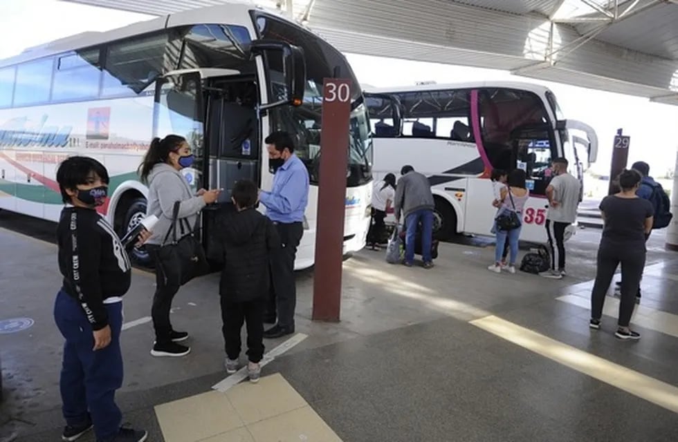El Gobierno de San Luis dispuso un aumento promedio del 35% en los boletos del transporte interurbano. Gentileza La Gaceta Digital
