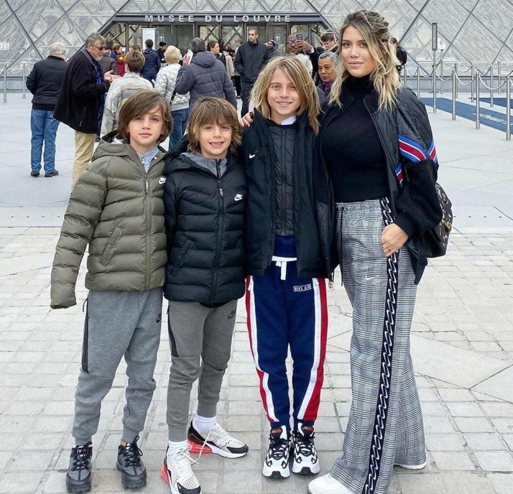 Wanda Nara y sus hijos junto a Maxi López (Foto: Instagram)