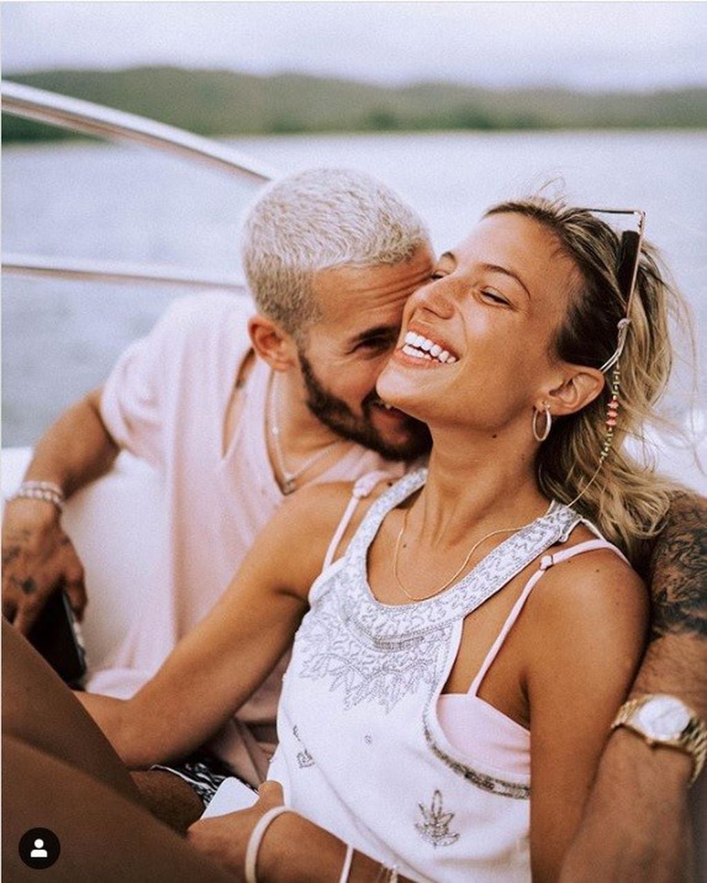 La pareja se ve feliz en sus fotos en redes sociales. (Instagram/@steffiroitman)