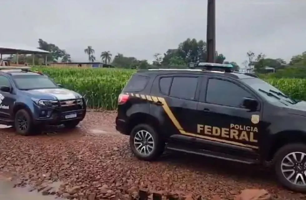 Bernardo de Irigoyen: desarticulan una red de contrabando de maíz y bebidas que operaba en la frontera.