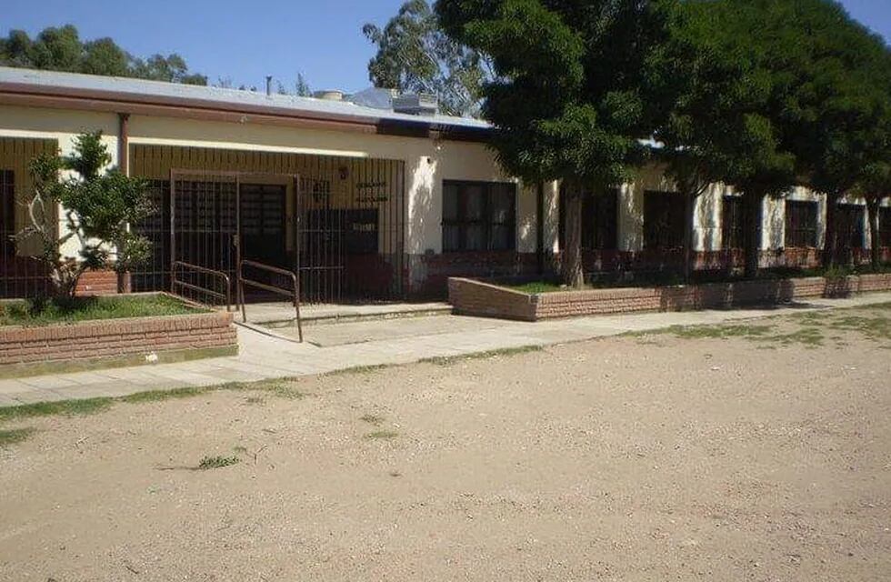 Escuela Primaria 25
