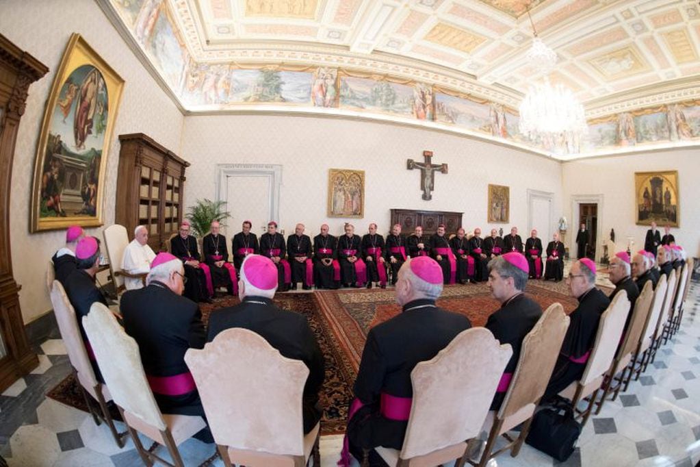 La reunión del Papa con obispos argentinos. (REUTERS)