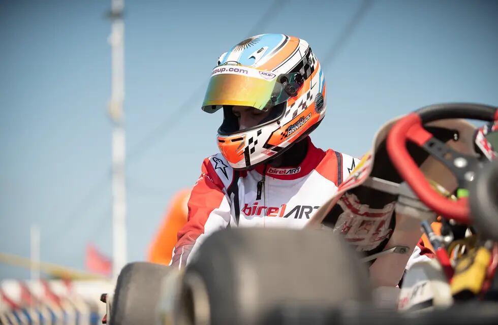 Fausto Arnaudo piloto karting Arroyito