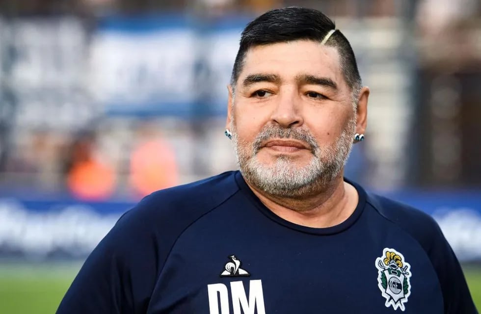 Quiénes son los 8 hijos de Diego Maradona.
