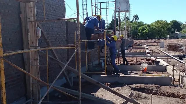 Obras para educación en Entre Ríos