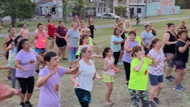 Siguen las clases de zumba en los barrios rafaelinos