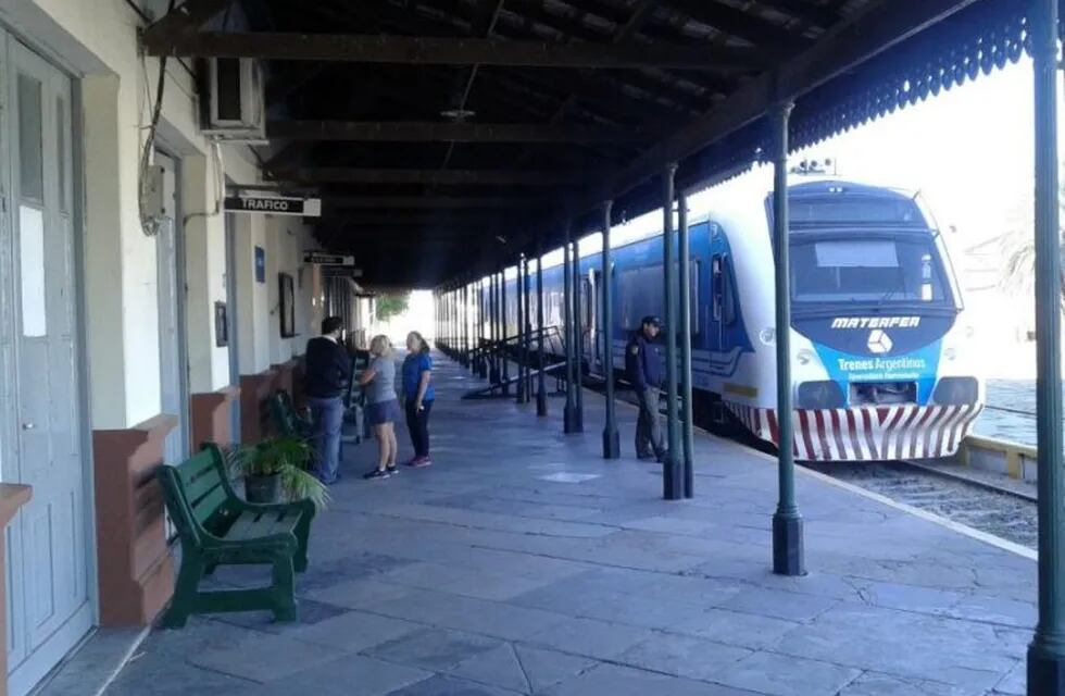Por el paro de colectivos en Paraná, los vecinos piden que se reactiven ramales ferroviarios
