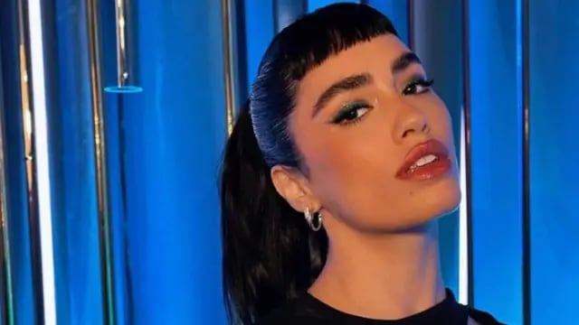 Lali brilló con un look sastrero ultra sexy y se llevó todas las miradas en Factor X de España