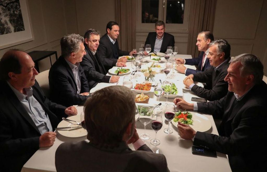 Mauricio Macri quiso despejar internas en Cambiemos con una reunión con la cúpula de la UCR en la Casa Rosada.