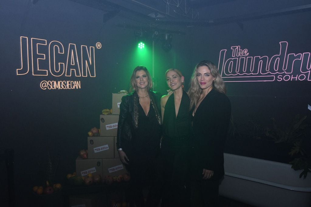 Mery del Cerro, Rocío Igarzábal y Emilia Attias en el lanzamiento de "Caja de Cartón"