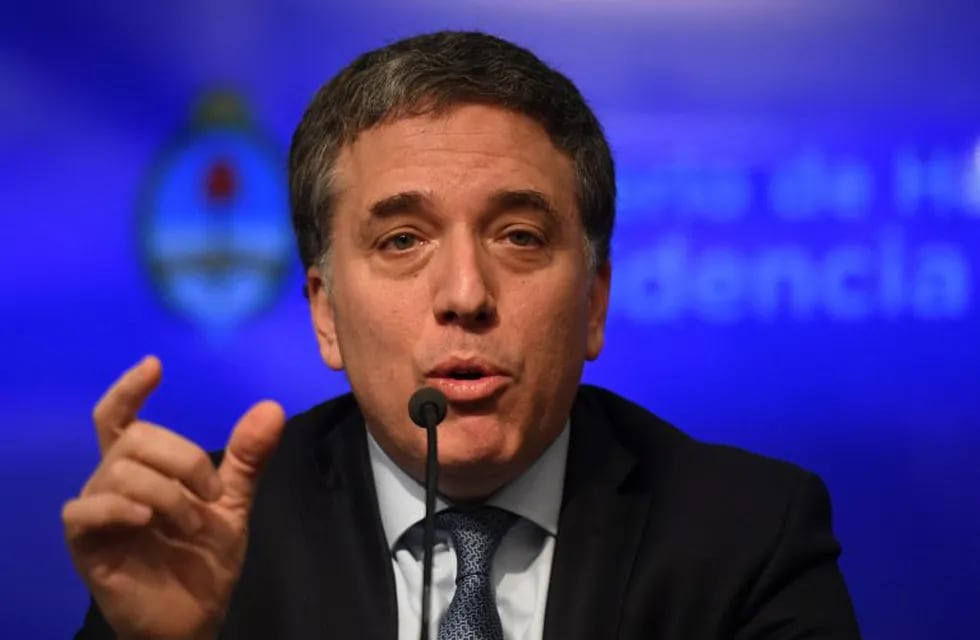 Nicolás Dujovne explica el acuerdo con el FMI en el Senado