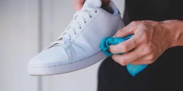 El truco definitivo para dejar como nuevas las suelas de las zapatillas
