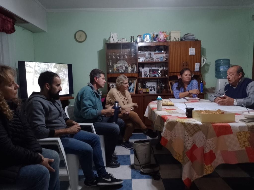El intendente Sánchez se reunió con vecinos del Barrio Unión