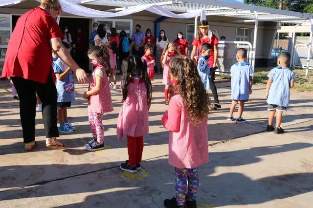 Oberá: se realizó el acto inaugural de clases en los Núcleos Educativos de Nivel Inicial (NENI)