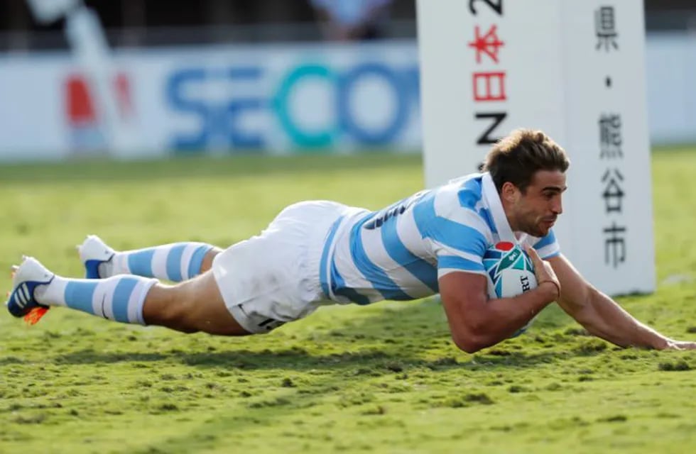 Rugby Union - Rugby World Cup 2019 - Pool C - Argentina v U.S. - Kumagaya Rugby Stadium, Kumagaya, Japan - October 9, 2019 Argentina's Juan Cruz Mallia scores their fifth try REUTERS/Kim Kyung-Hoon REFILE - CORRECTING ORDER OF TRY
