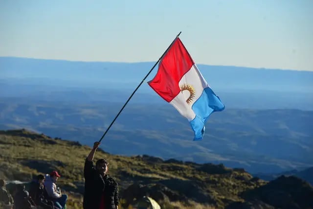 Efemérides. Día de la Bandera de Córdoba. (Nicolás Bravo / La Voz)