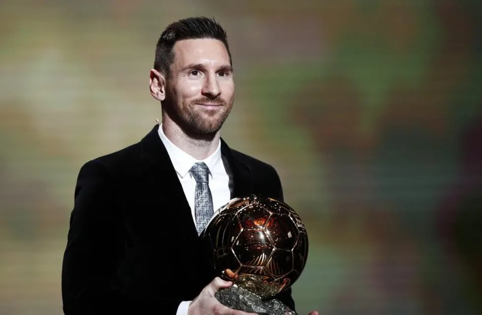Lionel Messi ganó su sexto Balón de Oro al mejor futbolista del mundo. (EFE)