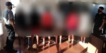 Seis adolescentes fueron  acusados de  ocasionar molestias e intimidar a vecinos y transeúntes de la zona en Oberá