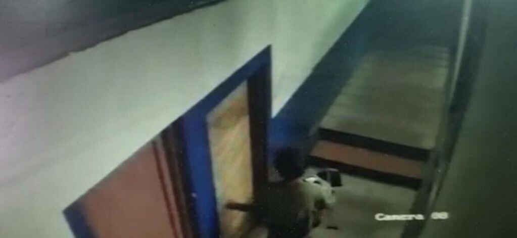 Eldorado: robó en una escuela y fue filmado por las cámaras de seguridad.