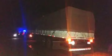 Detuvieron nuevamente a dos camiones con transporte de soja no declarada
