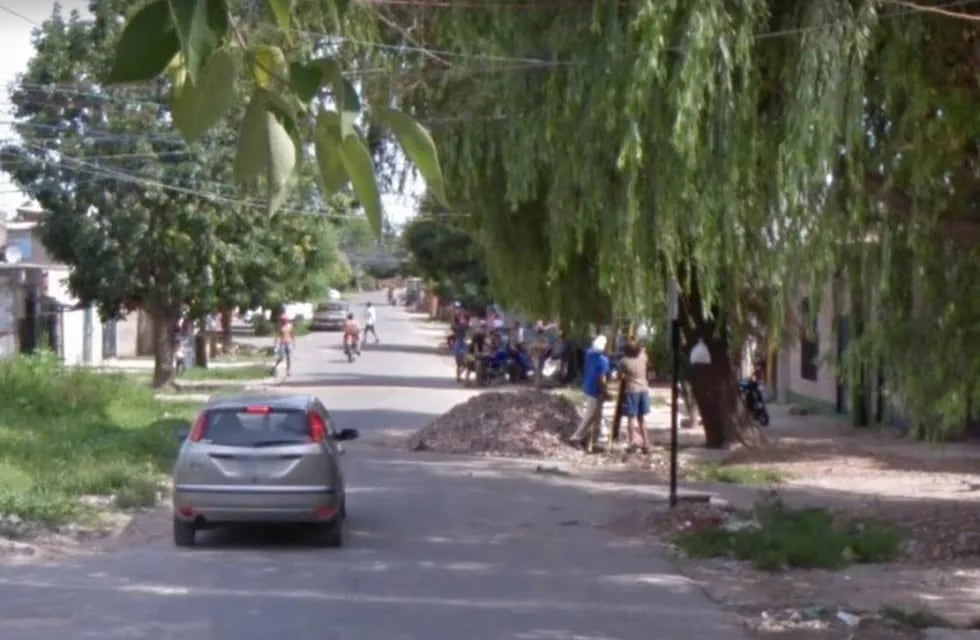 El ataque se produjo en Manantiales al 3700. (Street View)