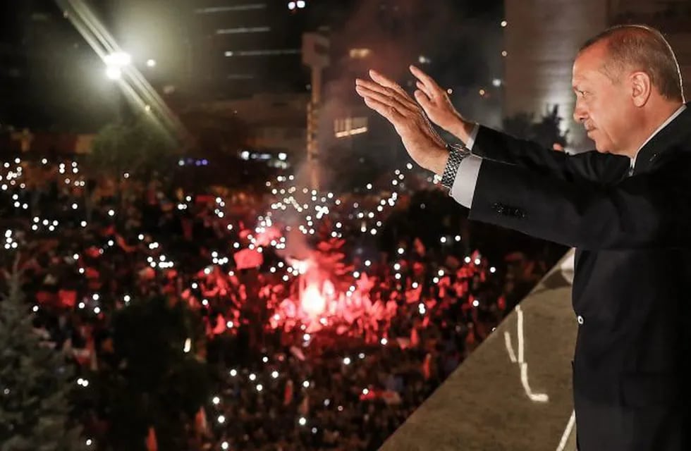 Victoria de Tayyip Erdogan en las elecciones presidenciales en Turquía (Web)