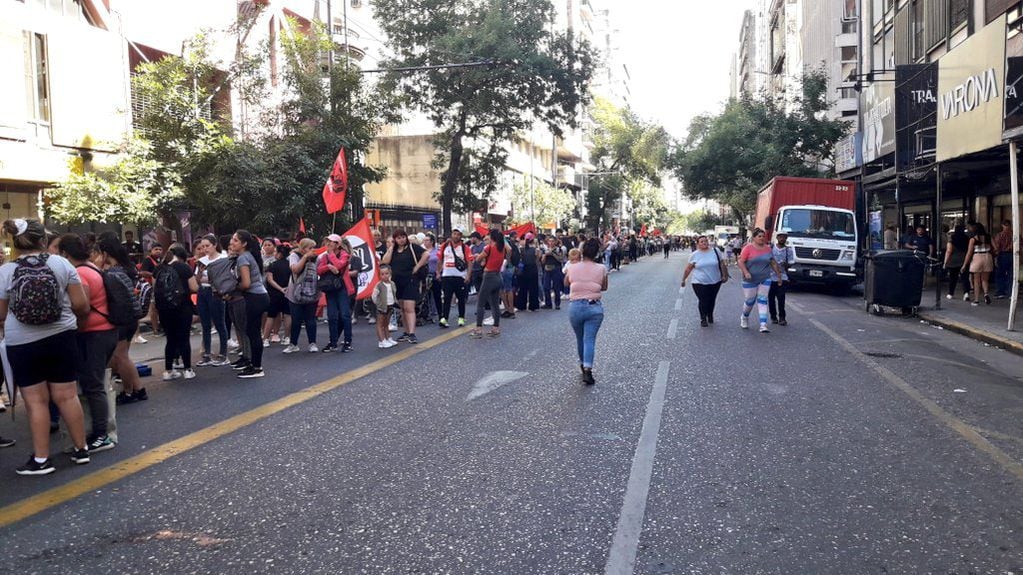 El inicio de la marcha del Polo Obrero en Córdoba.