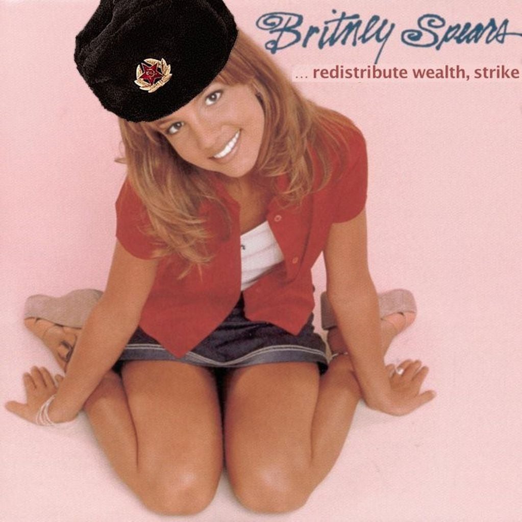 Memes compartido por los seguidores de Britney Spears llamandola "comunista". (Web)