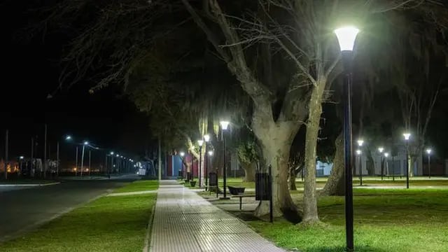 Nuevas luminarias led para la plaza de Soldini