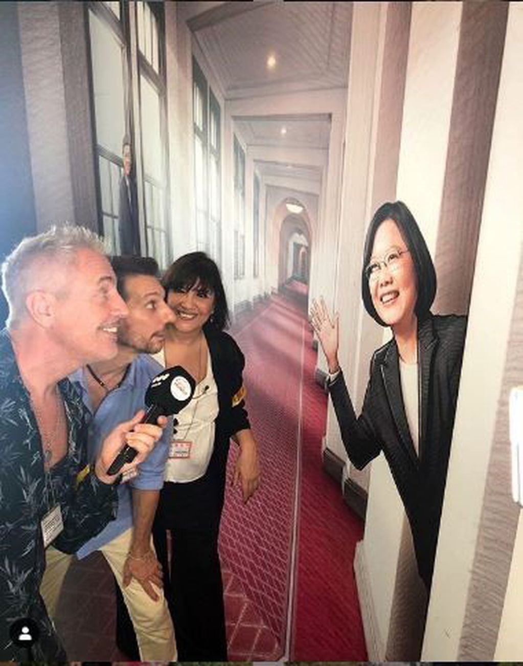 Marley, Vernaci y Tortonese saludando a la presidenta de Taiwán Tsai Ingwen (Fuente: marley_ok)