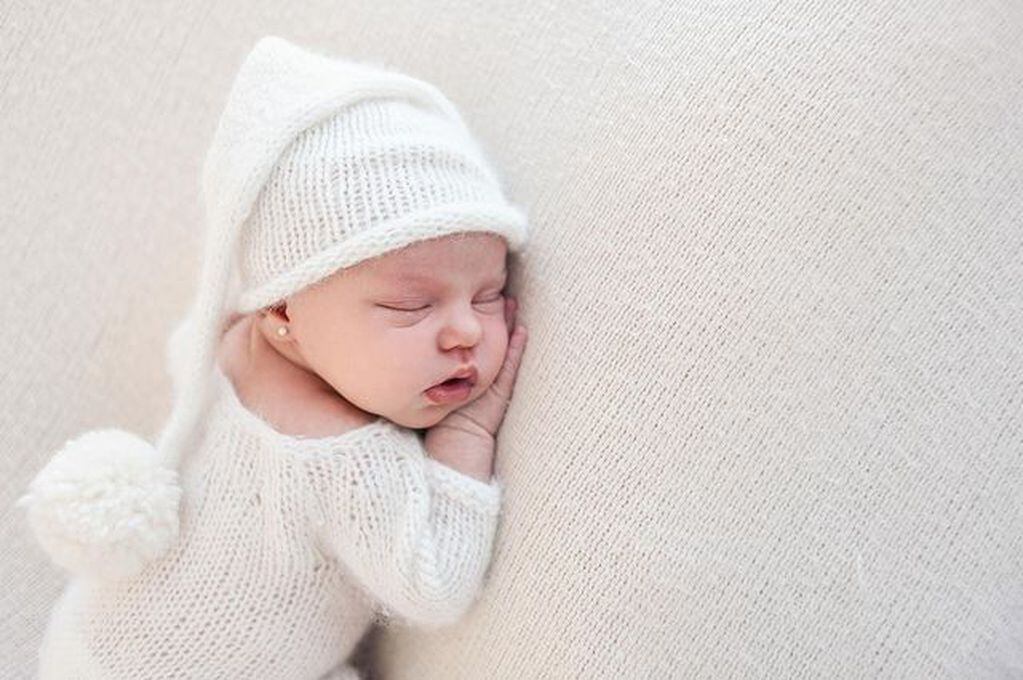 La producción de fotos de Ana, la hija recién nacida de Pampita. (Instagram/@juliacabreraph)