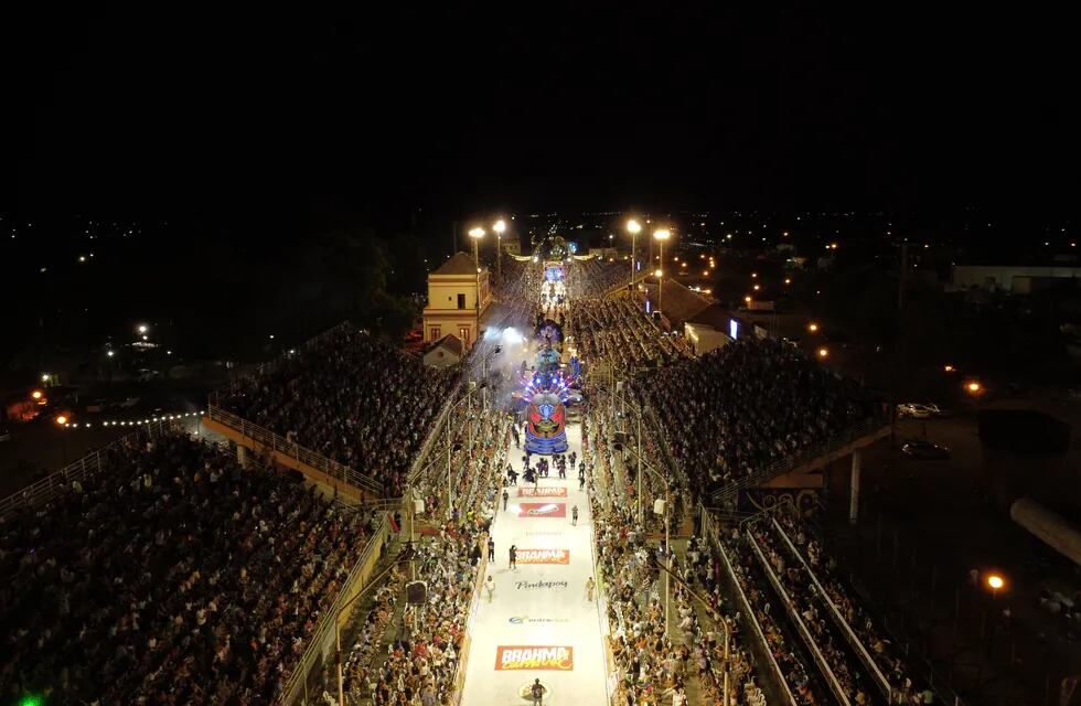 Más de 25 mil espectadores en el Corsódromo de Gualeguaychú. Febrero 2023.