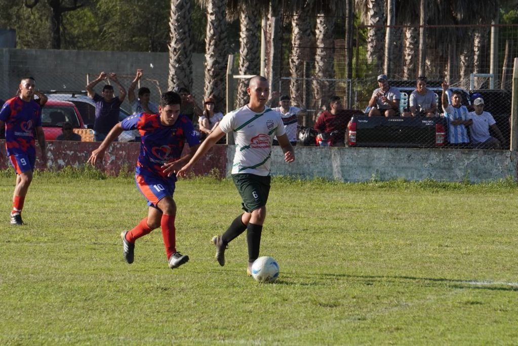 Fútbol Deportivo Cultural vs Ateneo Santa Rosa